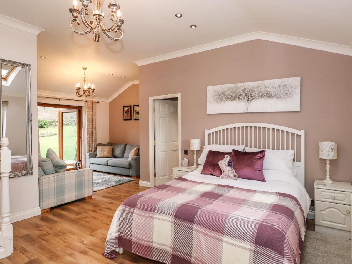 The Garden Suite At Fiddler Hall Barn Ulverston Kültér fotó